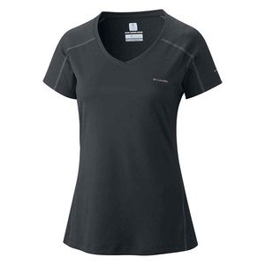 Columbia women’s workout tee